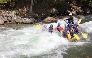 donde puedo practicar rafting en el pirineo