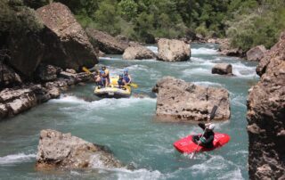 rafting y kayak en el pirineo de huesca